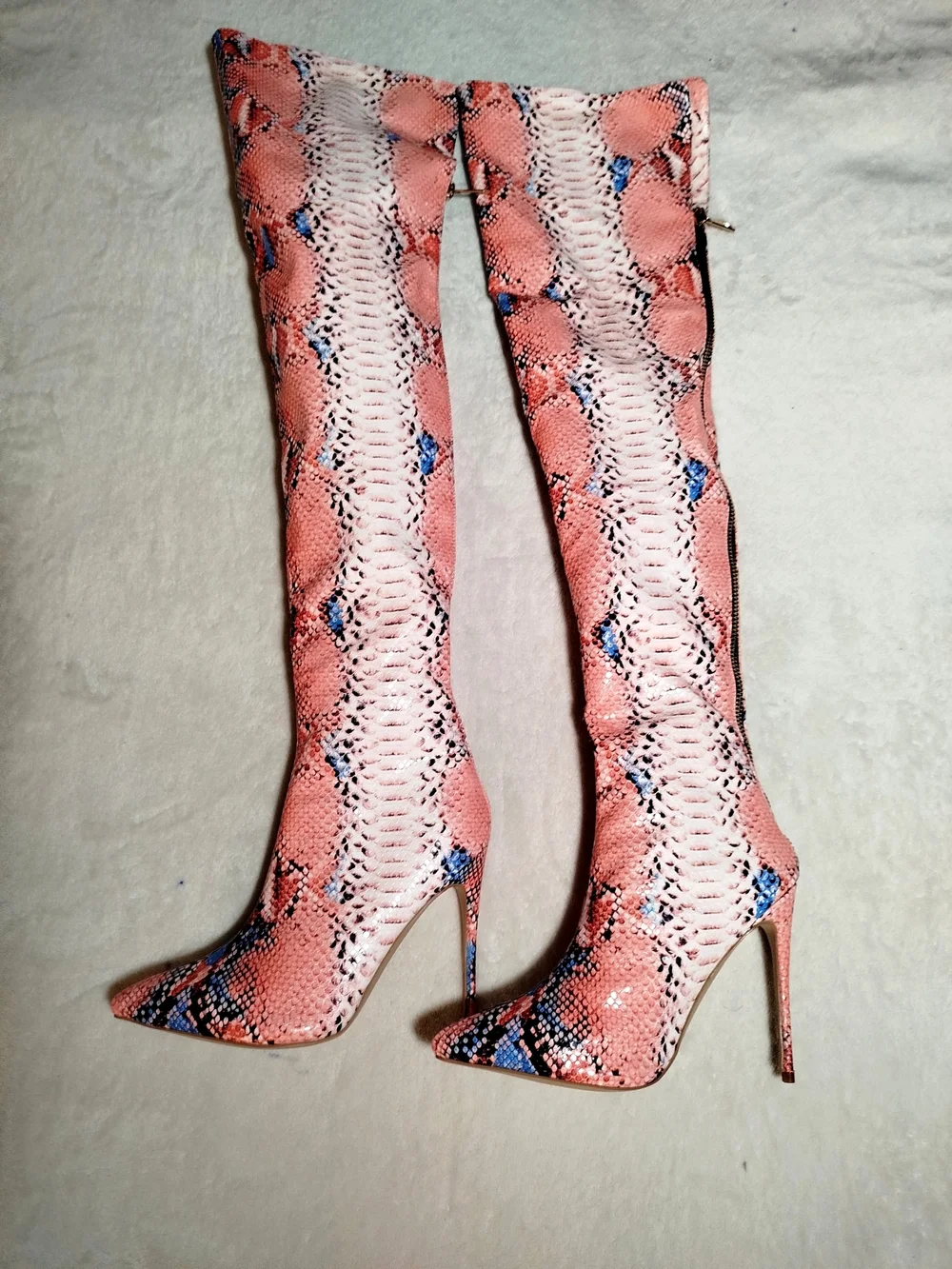 Women’s Pink Snake Print Thigh High Stiletto Boots Size 8.5 New No Brand